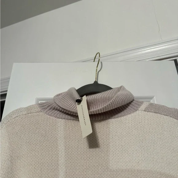 NWT Anthropologie Marimekko Opaakki Attika
Knitted Wool Pullover Sweater - Picture 7 of 8